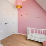 Sersea - Spacious House In With Garage Dom wakacyjny Ostenda