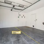 Sersea - Spacious House In With Garage Dom wakacyjny