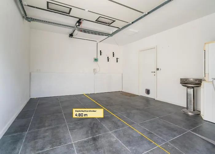 Sersea - Spacious House In With Garage Hébergement de vacances