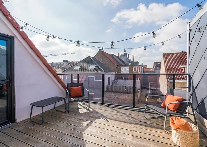 Sersea - Spacious House In With Garage Hébergement de vacances *