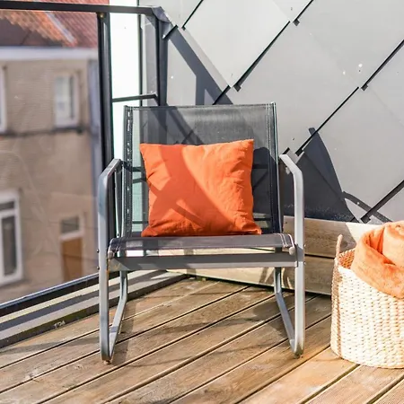 Feriehus Sersea - Spacious House In With Garage *